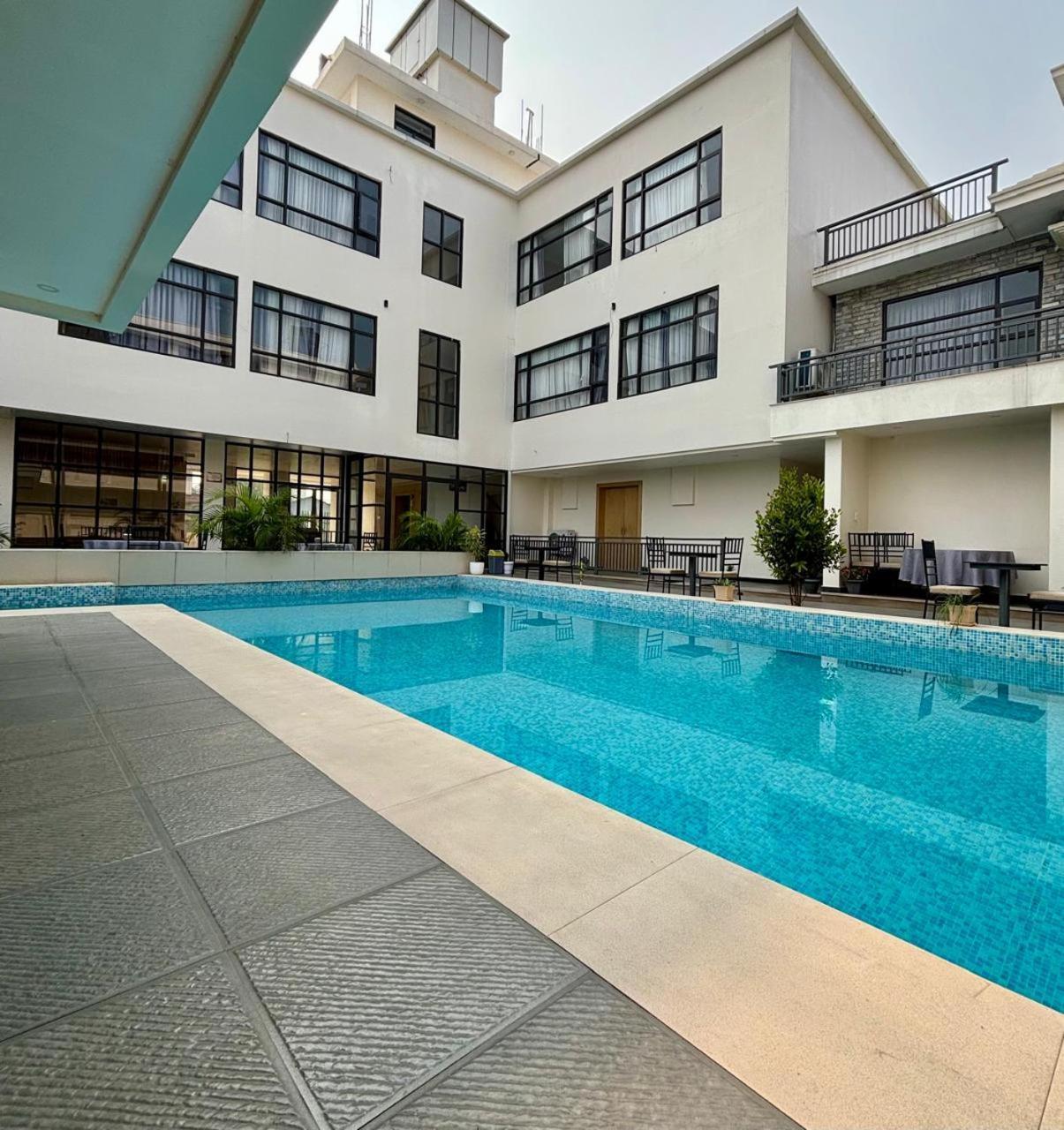 Hotel Gulmohar Bharatpur  Exteriér fotografie